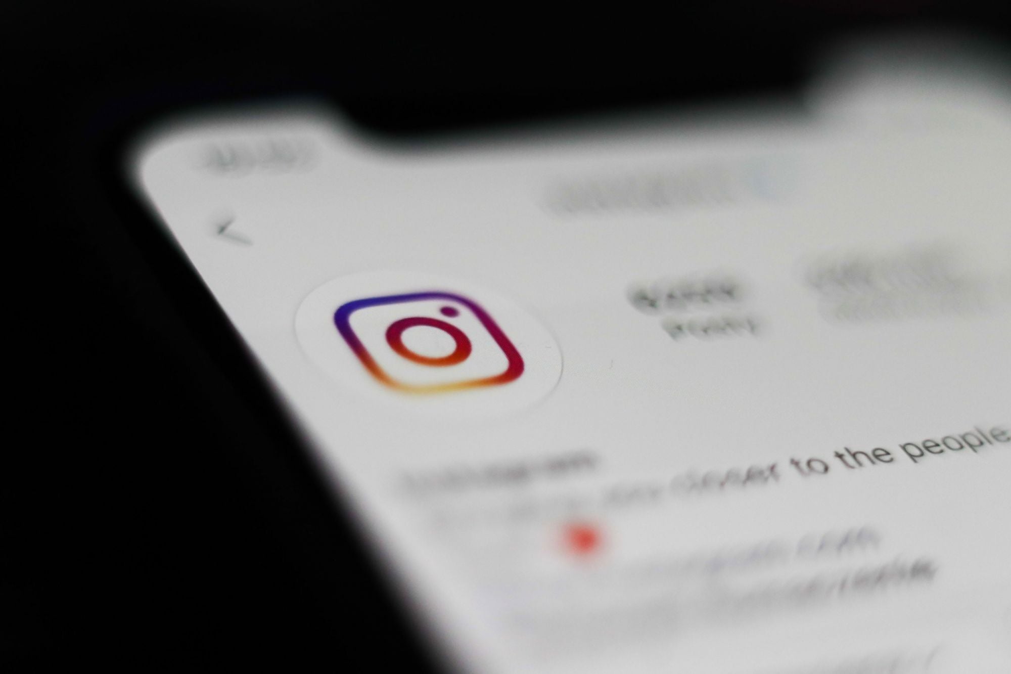 Creating Connections How Instagram Groups Foster Relationships