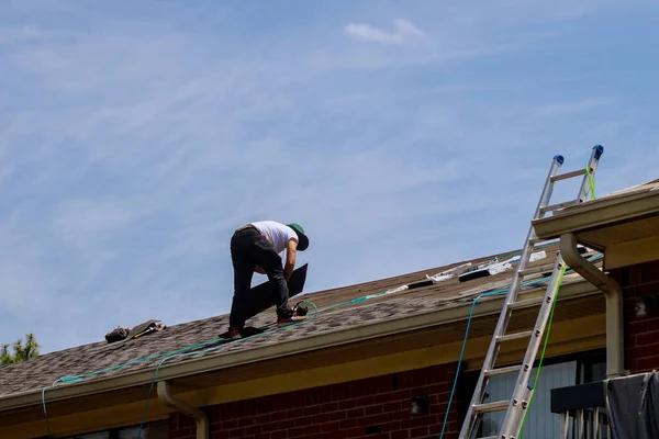 Roof Replacement Expertise: Why Homeowners Choose Hernandez